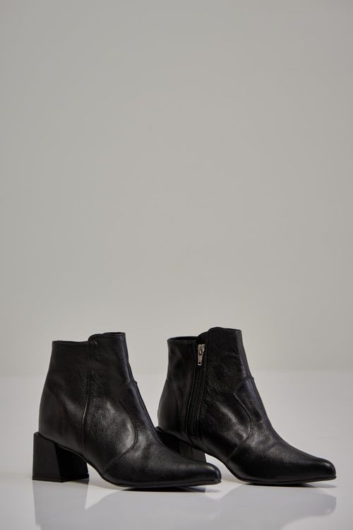 Bota bico fino feminina Patogê AC38034