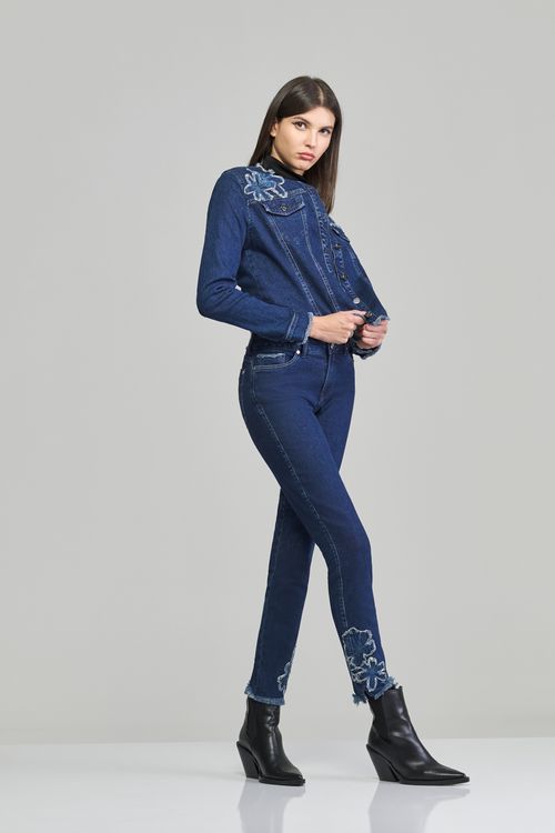Calça skinny jeans feminina Patogê cintura média (G3) CL38414
