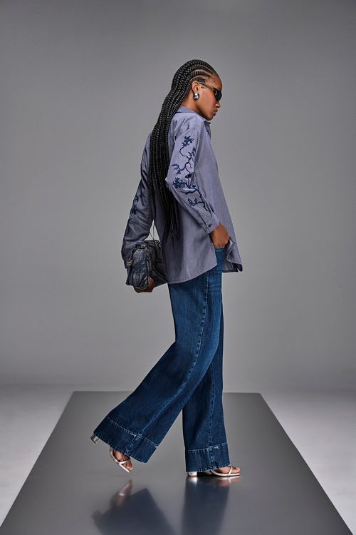 Calça Jeans Wide Leg Over Feminina CL38574